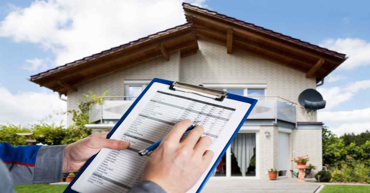 بررسی و نگهداری منظم یک ملک نوساز برای افزایش ارزش آن
