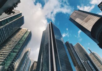 بررسی چالشهای مهندسی ساختمانهای بلندمرتبه بررسی چالشهای مهندسی ساختمانهای بلندمرتبه